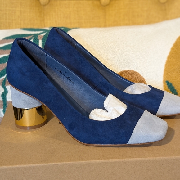 Charlotte Stone Indigo Rosa Colorblock Heels with Artistic Design - Picture 2 of 5